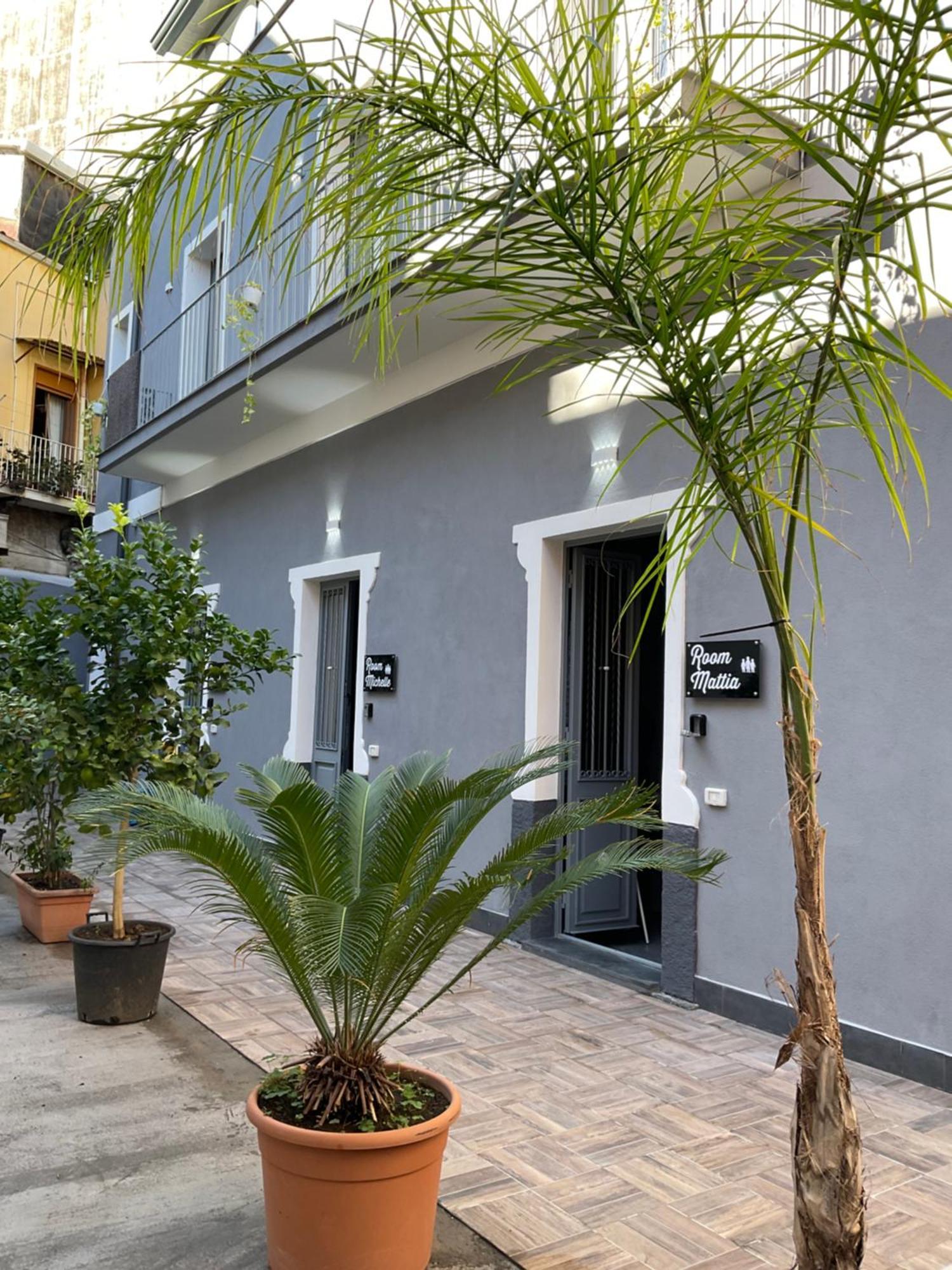 Apartment Alle Porte Del Castello 23 Catania